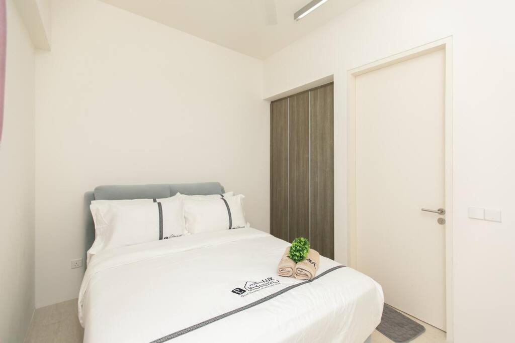 5 Stars Slightly Seaview By The Sea 6pax *