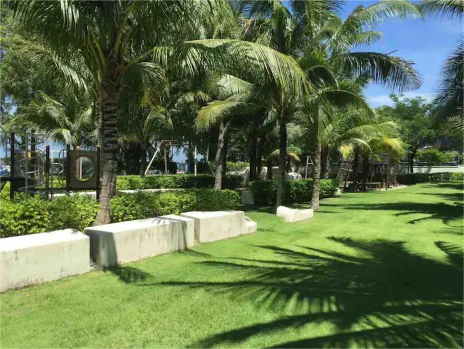 Apartment 5 Stars Slightly Seaview By The Sea 6pax Batu Ferringhi