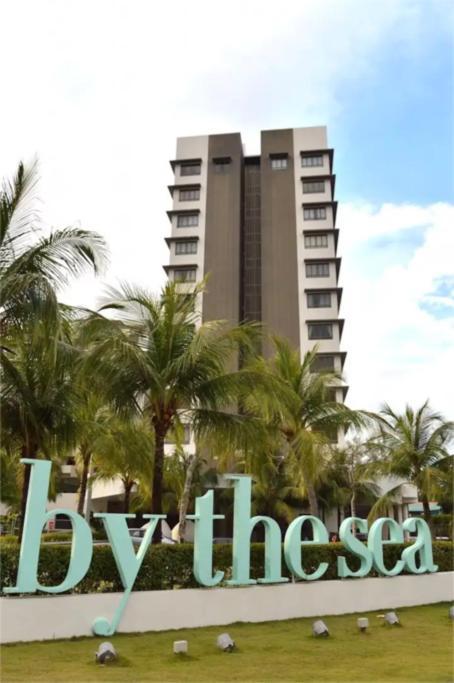 5 Stars Slightly Seaview By The Sea 6pax *