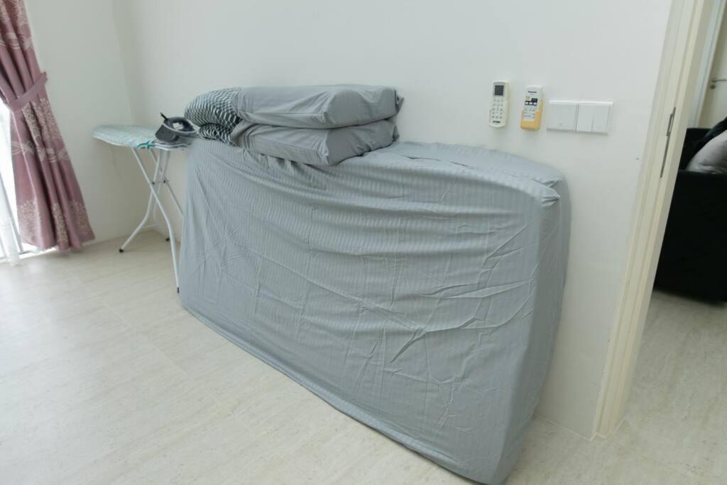 Apartment 5 Stars Slightly Seaview By The Sea 6pax